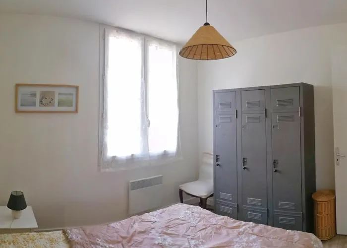 T3 Confortable A Royan, Proche Et Commerces - Fr-1-71-51 Apartment Royan