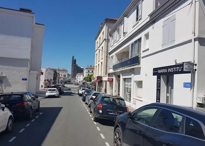 T3 Confortable A Royan, Proche Et Commerces - Fr-1-71-51 * ロワイヤン