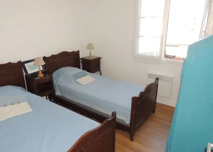 Apartment T3 Confortable A Royan, Proche Et Commerces - Fr-1-71-51 Royan